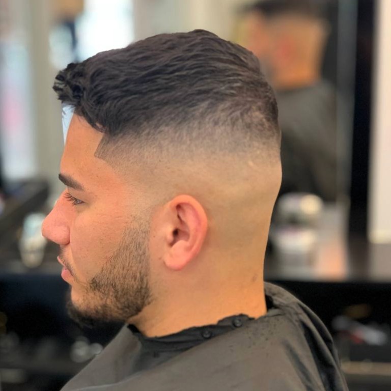 Men's undercut style